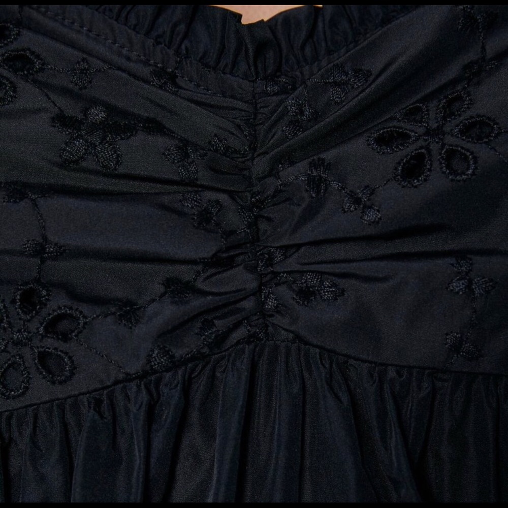 Embroidered, Ruffle - Picture 10 of 13